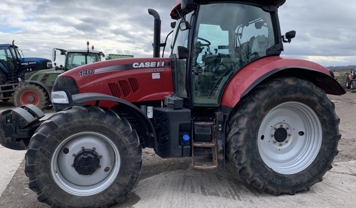 Case Maxxum 140 (YJ13 BLV)